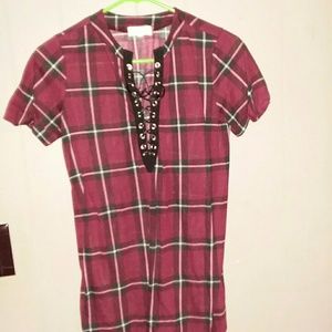 Plaid shirt with strings